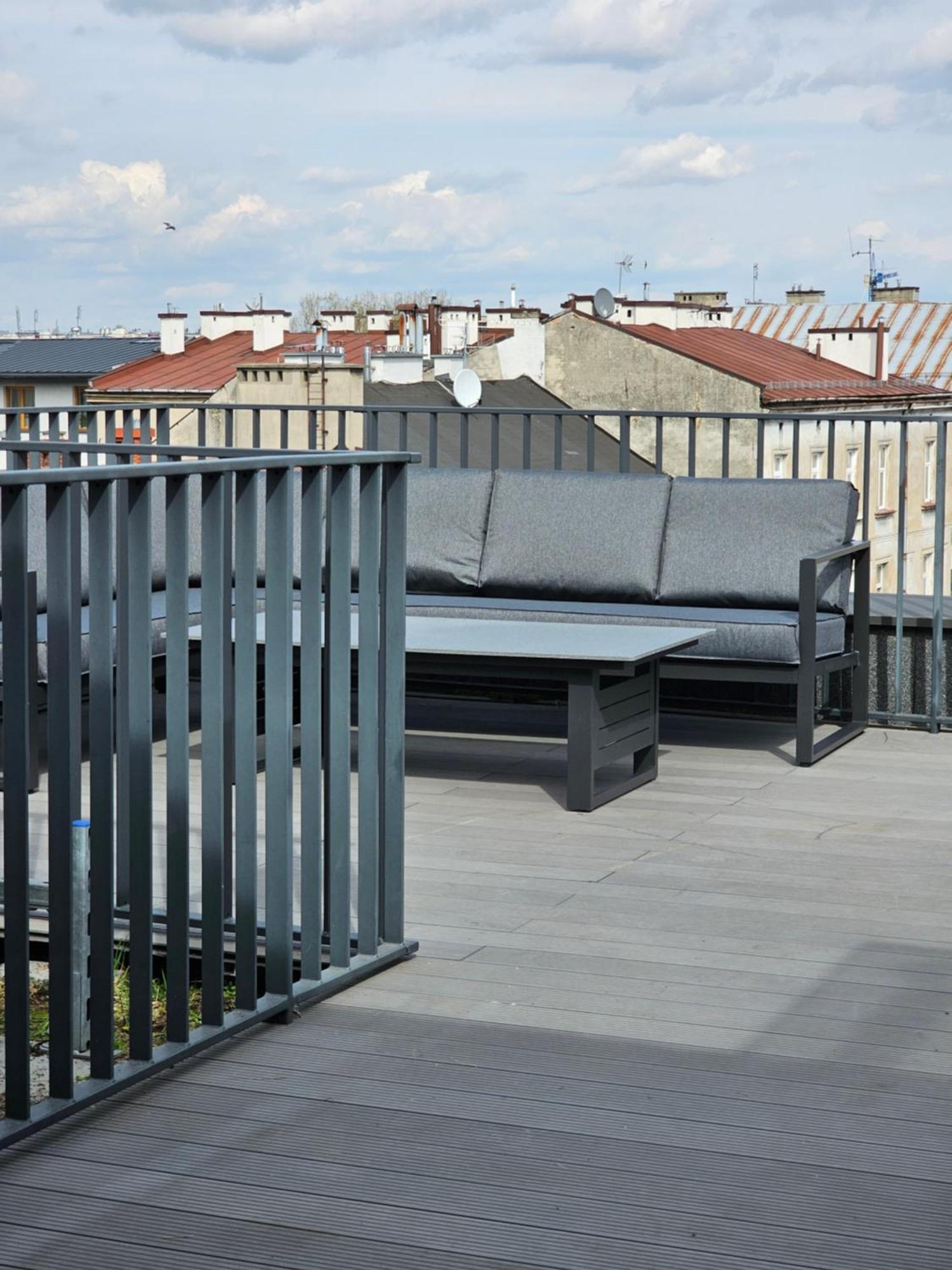 Rooftop Apartment With Terrace By T Krasków Εξωτερικό φωτογραφία